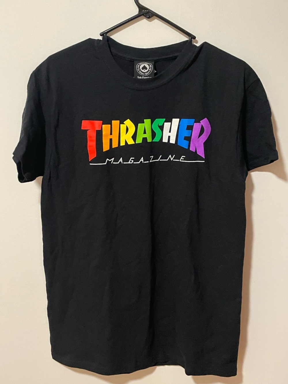 NWT Thrasher Black Rainbow Pride Logo T-Shirt Size M
